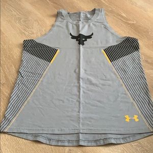 Under armour muscle shirt